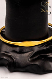 Oval Alloy Bangle with Laser Engraving