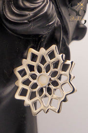 Hollow Flower White-Shell Earrings