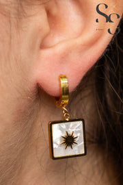 Sun Frame White Shell Stud Earrings