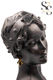 Ann Thomas Earrings – Palace Royal Black Shell