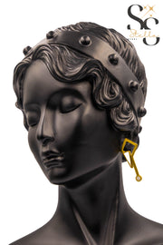 حلق هندسي صدف أبيض