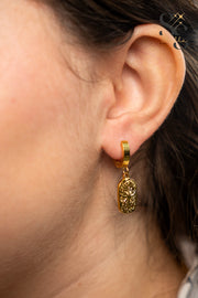 Framed Star Stud Earrings