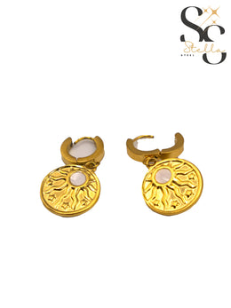 Sun White Shell Stud Earrings